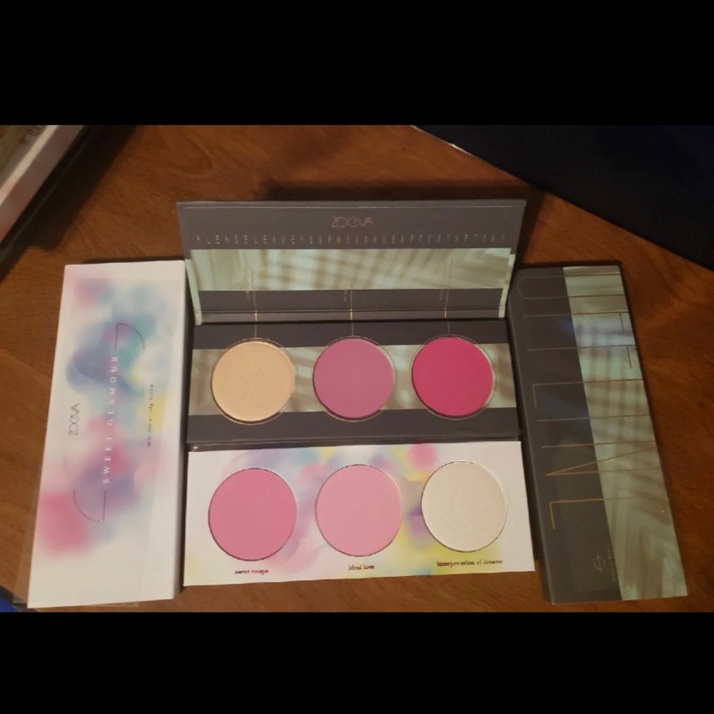 Zoeva Blush Palette Bundle of 2
